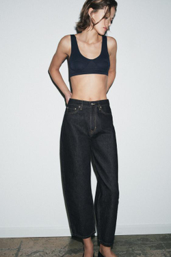 ZARA ЗАУЖЕННЫЕ ДЖИНСЫ СО СРЕДНЕЙ ПОСАДКОЙ — ZW COLLECTION, СИНИЙ