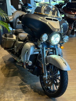 Harley-Davidson CVO Street Glide