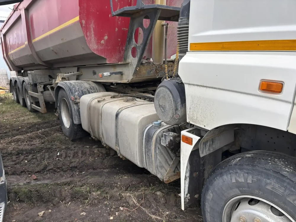 КамАЗ М1840 4x2 Седельный тягач 5490-S5 (Дизельный, 12,0 л, 401 л.с., МТ)
