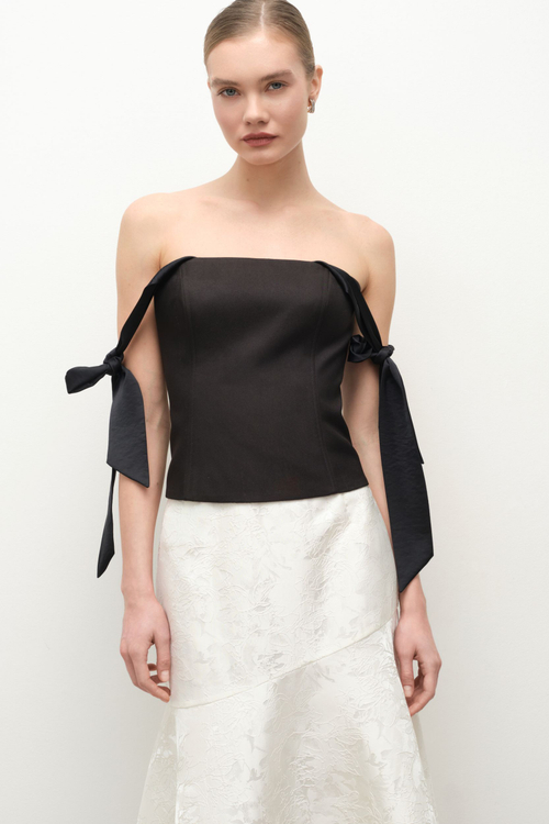 Корсет с лентами