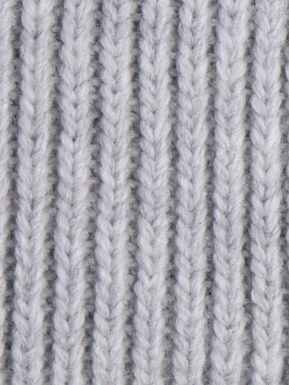 Шапка вязаная демисезонная с ушками