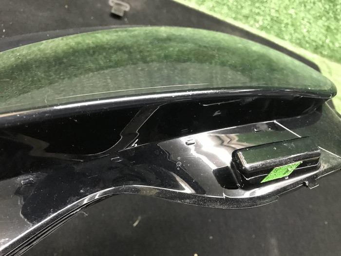 Стекло фары левое Range Rover Vogue 4 L405 (17-22)