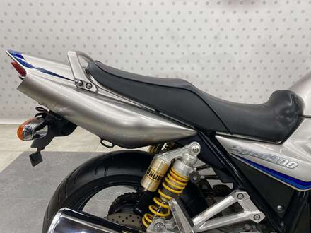 Yamaha XJR1300, 2004