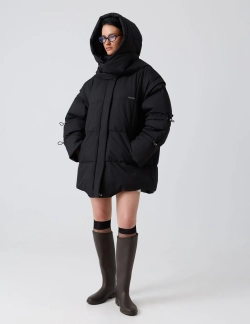 Пуховик "Обнимая зиму"