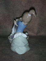 Статуэтка. Фарфор. Купание щенка. Lladro. Испания