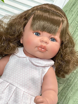 Кукла Manolo Dolls виниловая Carabonita 47см в пакете (7284)