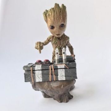 Фигурка Baby Groot DJ Бэби Грут Диджей