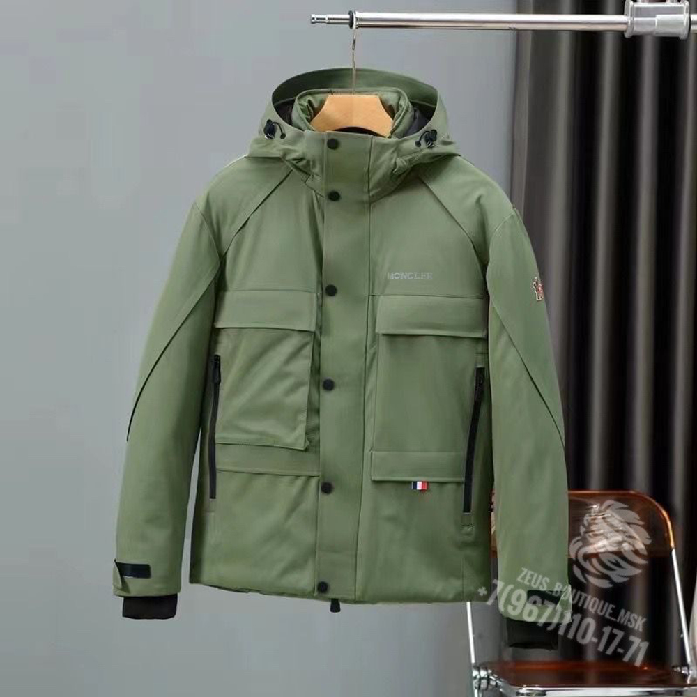 Пуховик Moncler