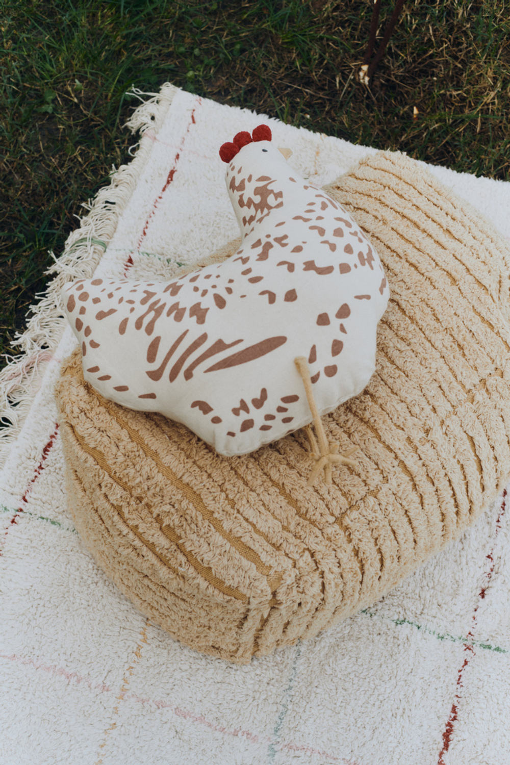 Подушка Lorena Canals Chiken (36 x 35 x 11 см)