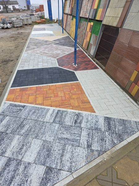 Наша новая демонстрационная площадка образцов тротуарной плитки