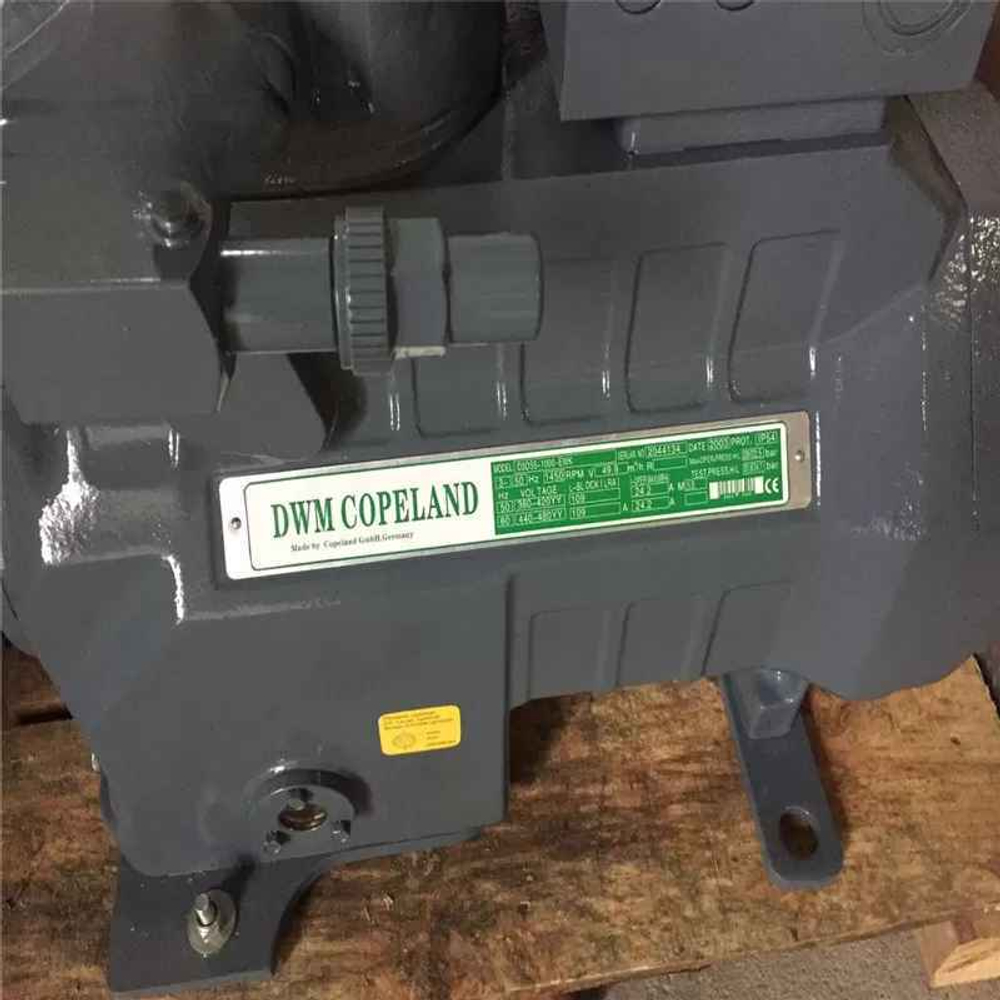 Поршневой полугерметичный компрессор Copeland D9RC-1000
