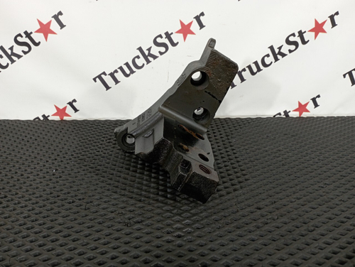 Кронштейн двигателя задний левый 2018г.