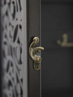 Ключница настенная в прихожую закрытая