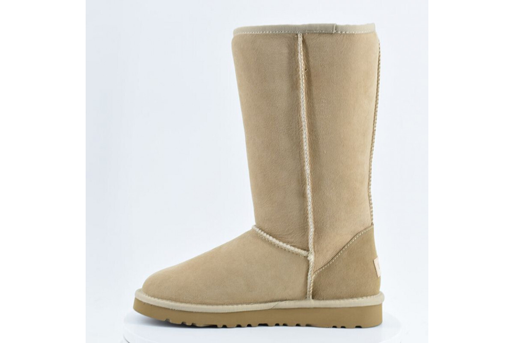 UGG Classic Tall Sand