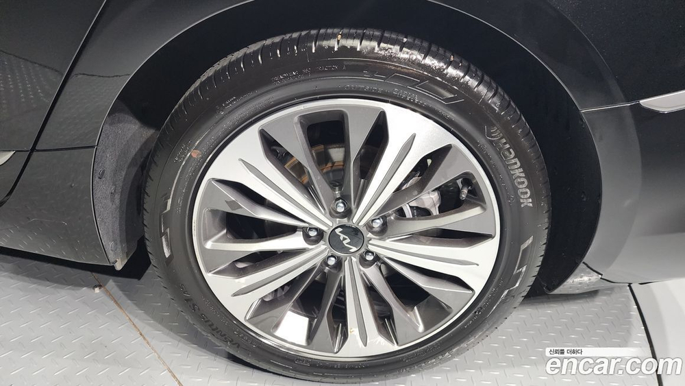 Kia K8 Hybrid Noblesse (05.2021)