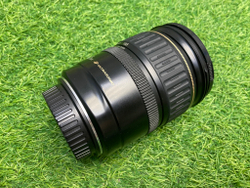 Canon EF 28-135mm 3.5-5.6 IS USM