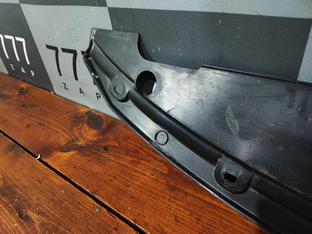 Кожух замка капота Ford Explorer 5 11-19 Б/У Оригинал BB538A164BCW