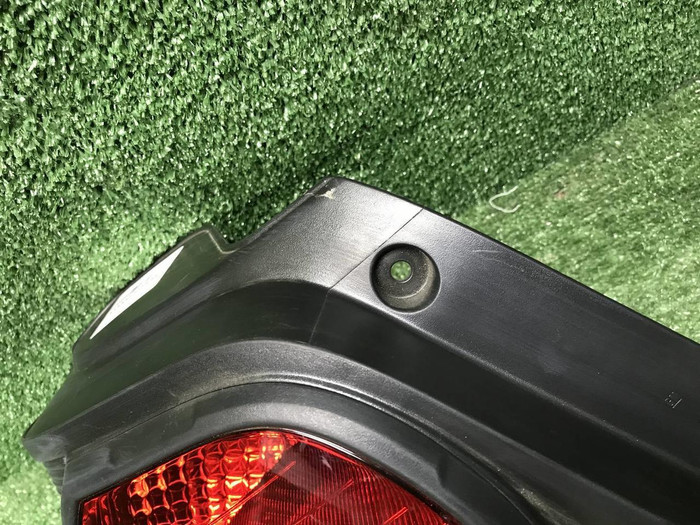 Фонарь левый Chevrolet Aveo T300 (11-20) хэтчбек