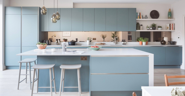 Примеры современных дизайнов кухонь из интернета