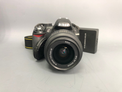 Nikon D3100 kit 18-55mm 17.600 кадров