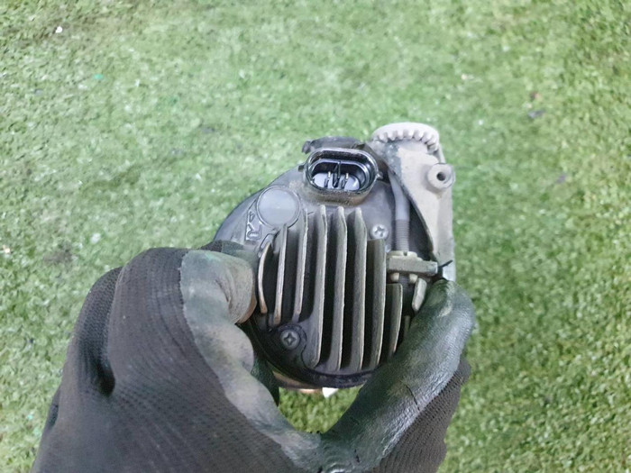 ПТФ правая Toyota Land Cruiser Prado 150 (2017-н.в.) LED