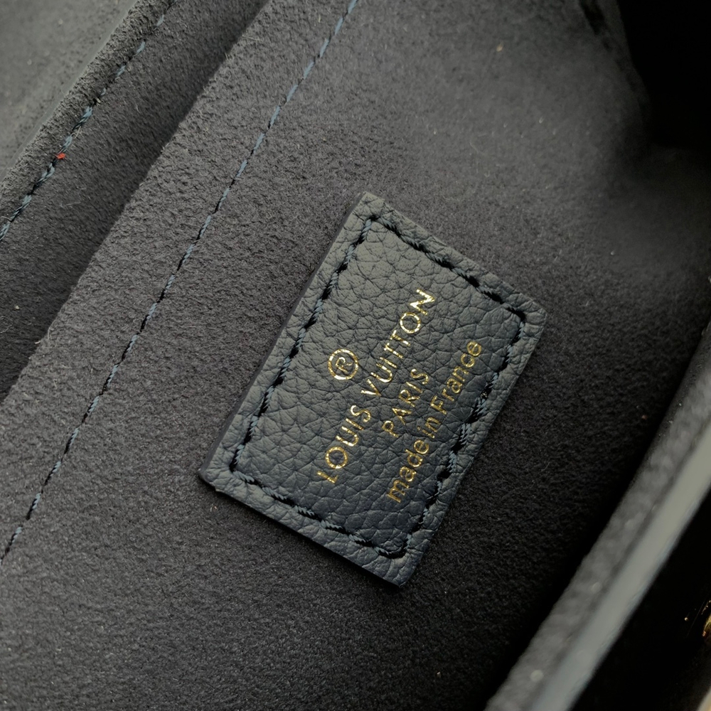 Louis Vuitton Lockme Tender