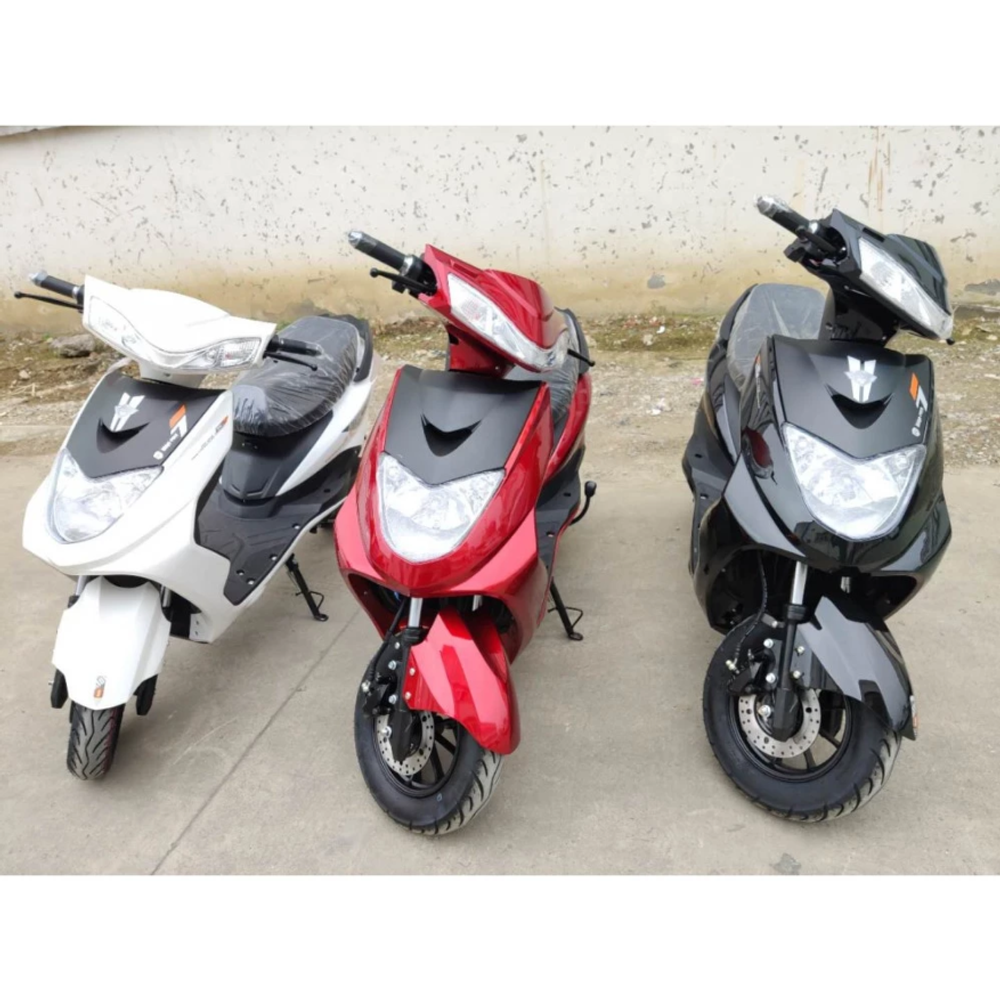 Электроскутер GreenCamel Трофи, 60V 1500W R10 Черный