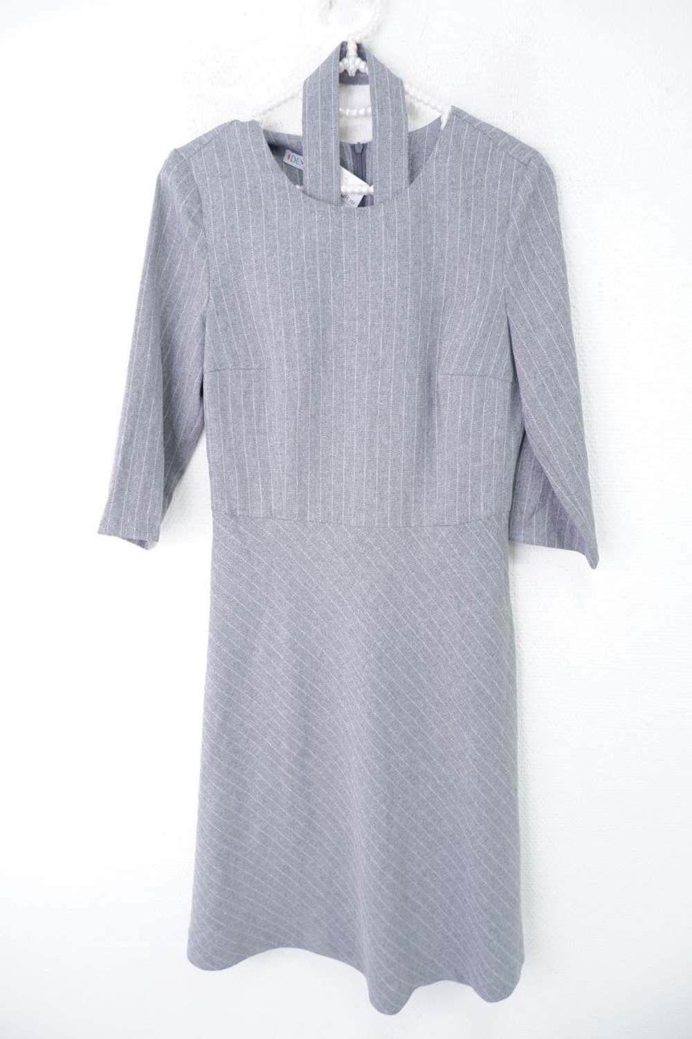 Платье Deniza серое 44 размер, новое