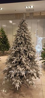 Заснеженная ель с гирляндой «Форесто» теплый свет (Литая+пвх) 210 см / 2,1 м