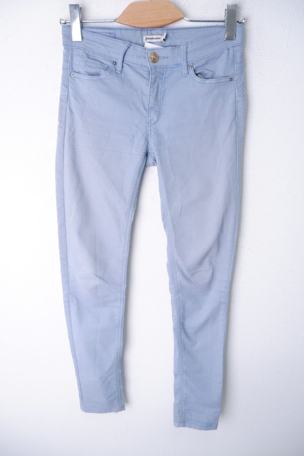 Джинсы Stradivarius светлые 42 размер