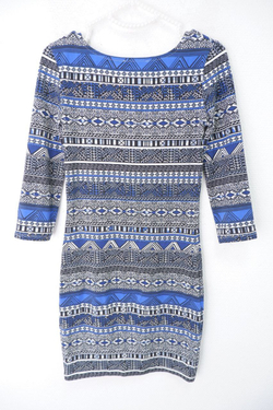 Платье Reserved красивое 42 размер