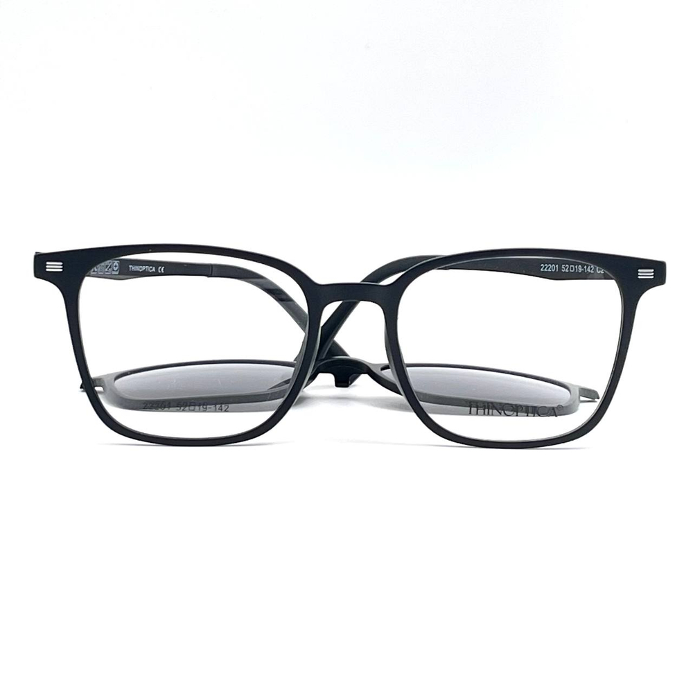 Оправа THINOPTICA с КЛИПОНОМ 22201 52*19*142 C2