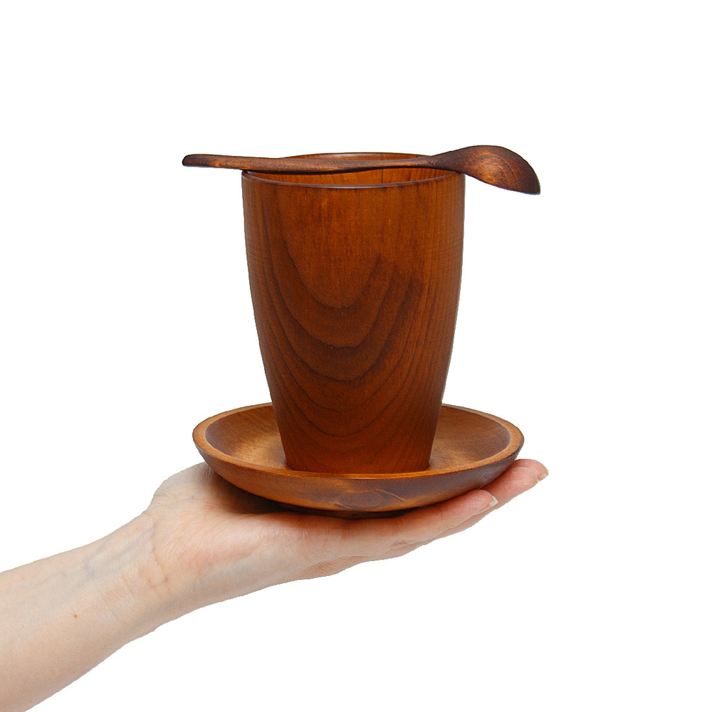 Деревянный набор - чайная пара и ложка из древесины кедра. NC1