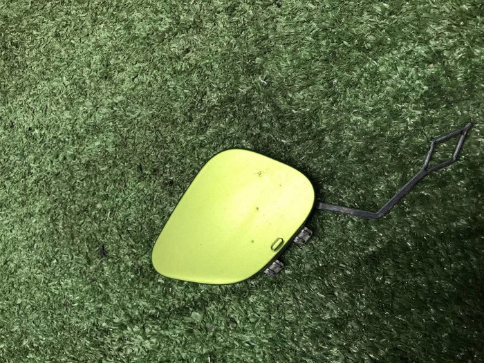 Заглушка буксировочного крюка BMW 4er G22 (20-нв)