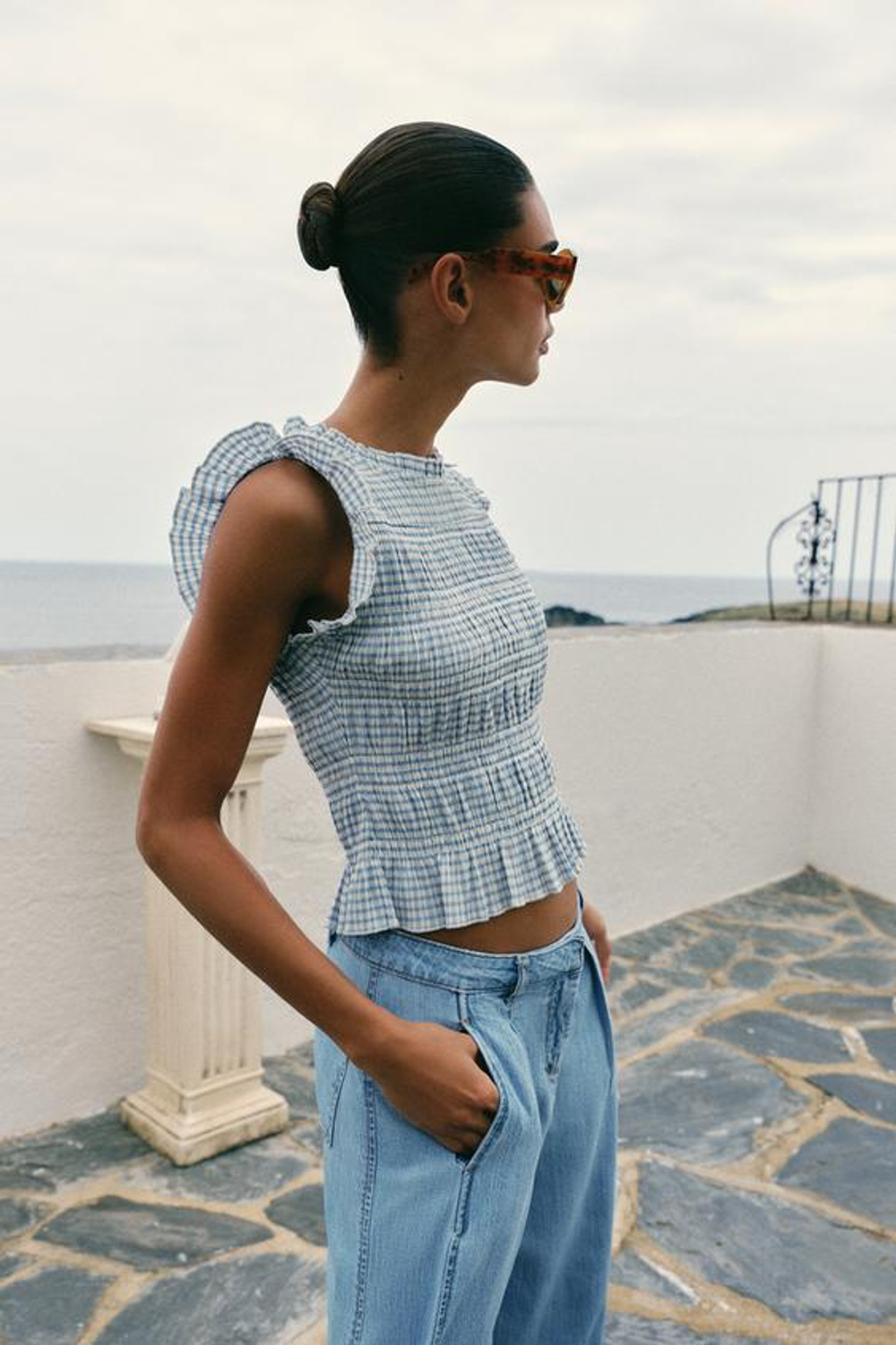 ZARA ТОП В КЛЕТКУ ВИШИ С ЭФФЕКТОМ ЖАТКИ, ЭКРЮ/СИНИЙ