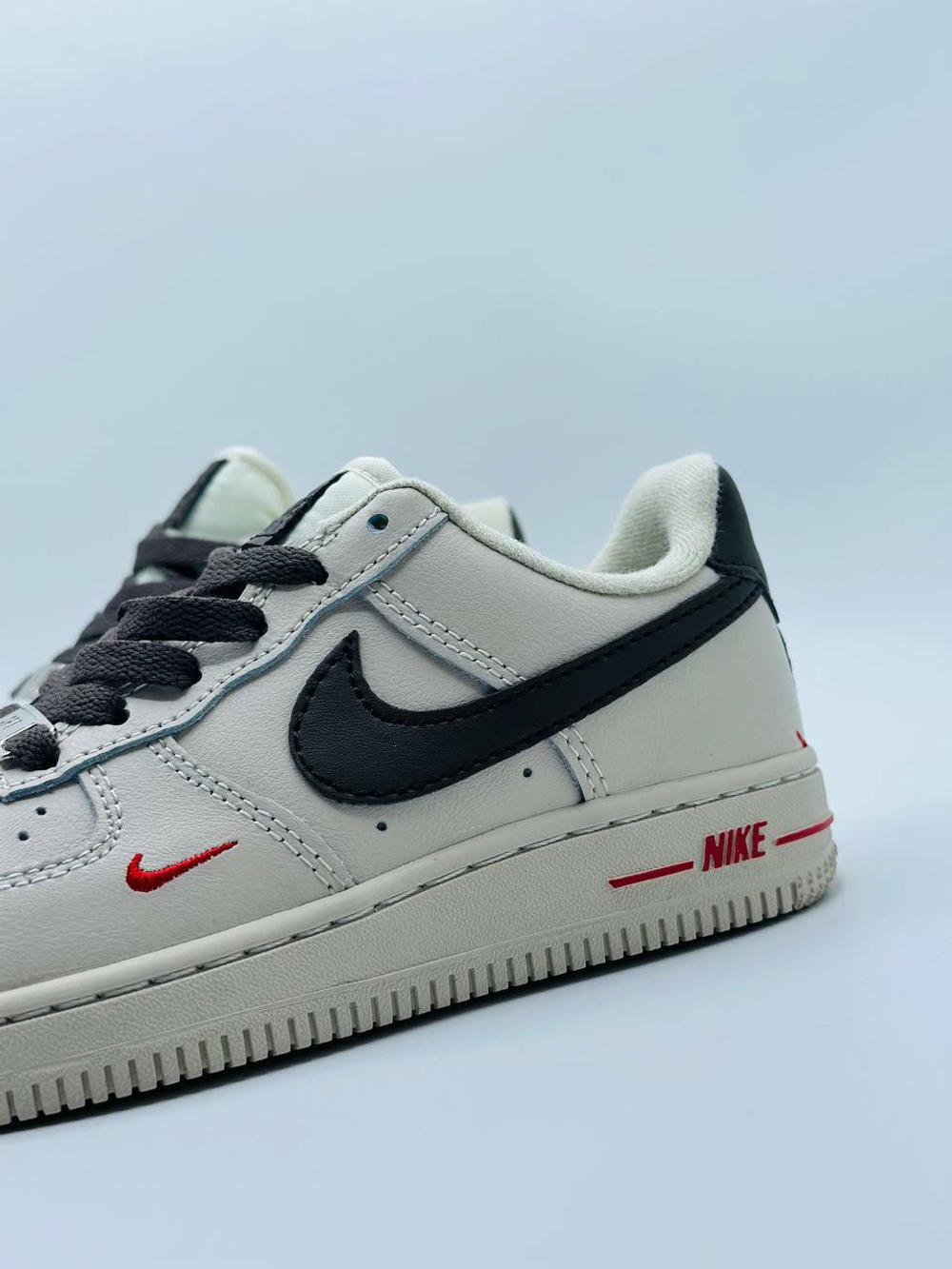 Детские кроссовки Nike Air Force 1