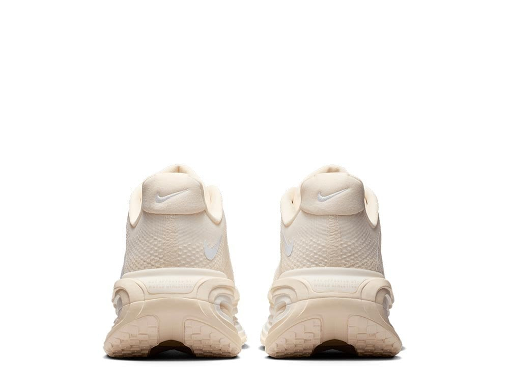 Кроссовки для бега женские Nike Vomero Premium W Бежево-Кремовые