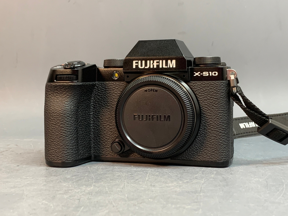 Fujifilm X-S10 1.747 кадров