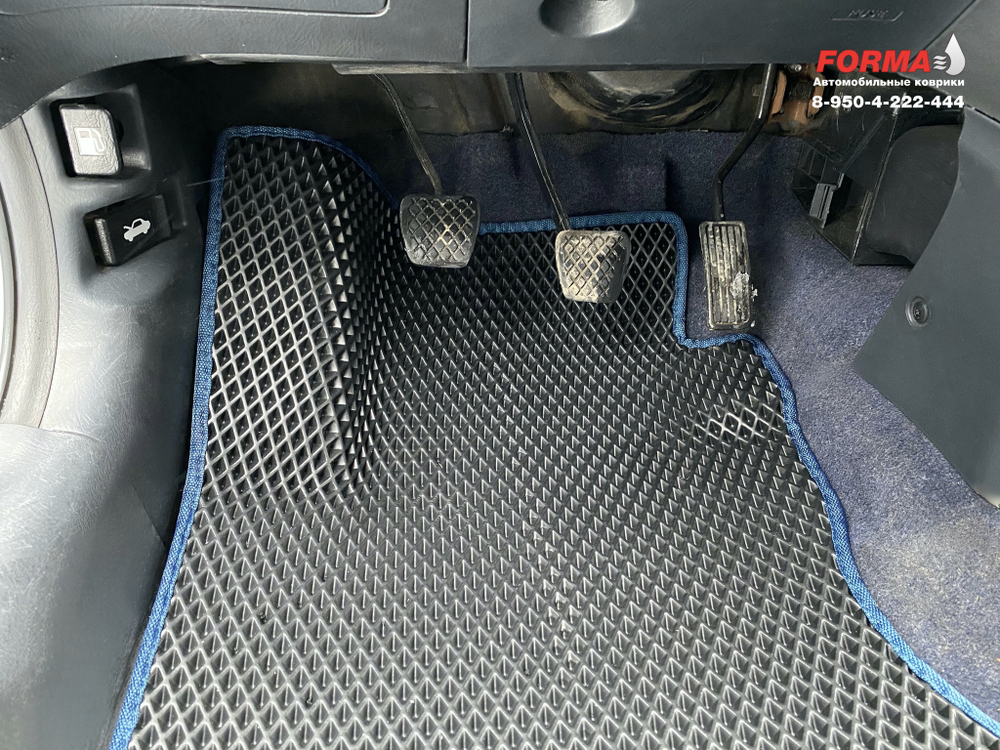 Honda Stream 1 поколение (RN) левый руль, 2WD