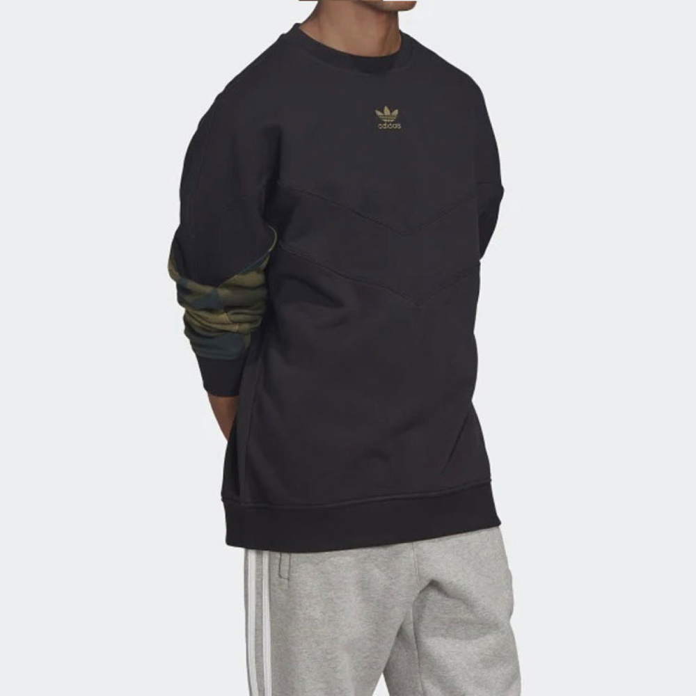 Толстовка Adidas originals Camo Crew Sweat, FM3357