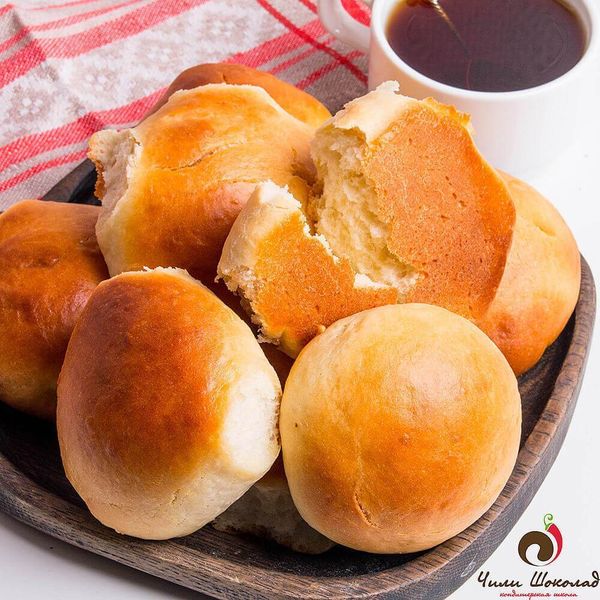 МЯГКИЕ БУЛОЧКИ С АНАНАСОМ