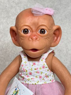 Кукла Nines виниловая 27см Charlie (2800A3)