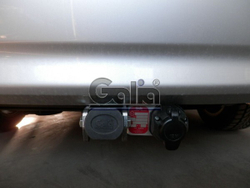 Фаркоп оцинкованный Galia T064A для Toyota Corolla седан 2013-2019(паспорт и сертификат в комплекте)(без электрики)