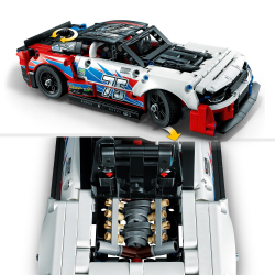 LEGO Technic - Новый Chevrolet Camaro ZL1 из серии NASCAR 42153