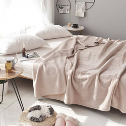 Покрывало 220х240 Sofi De MarkO София Н. бежевое