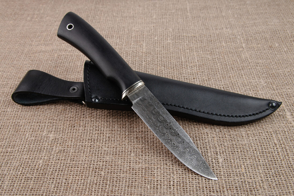 Нож "Гепард", дамасская сталь, рукоять черный граб мореный
