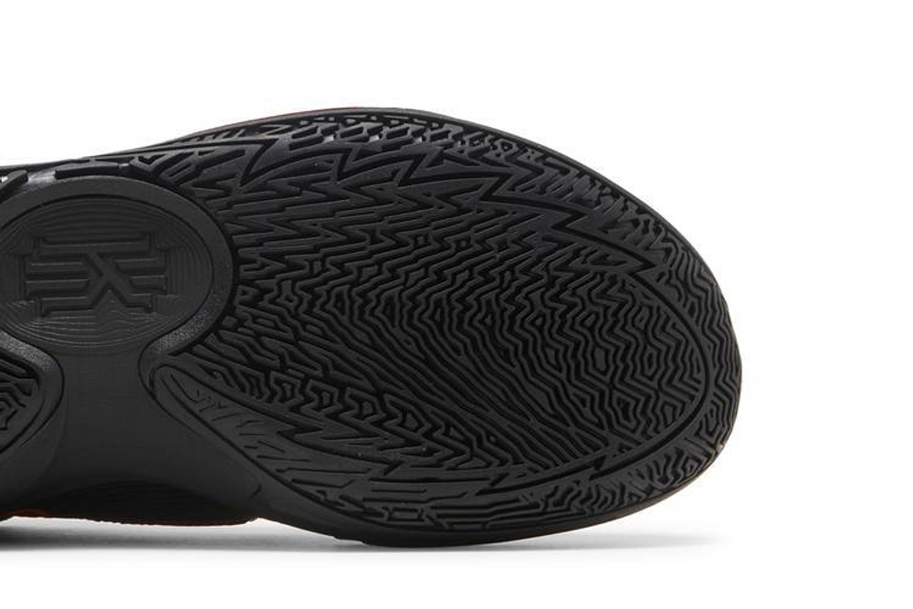 Kyrie 5 low black outlet
