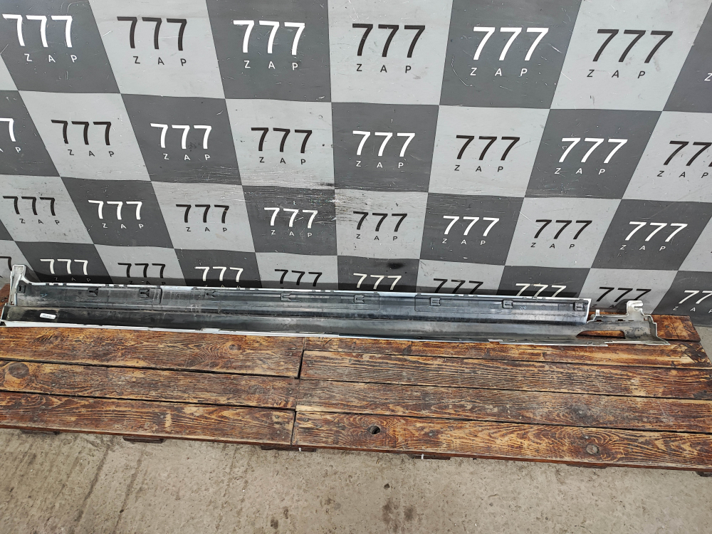 Накладка порога левого BMW X4 (G02) 18-нв Б/У Оригинал 51778064809