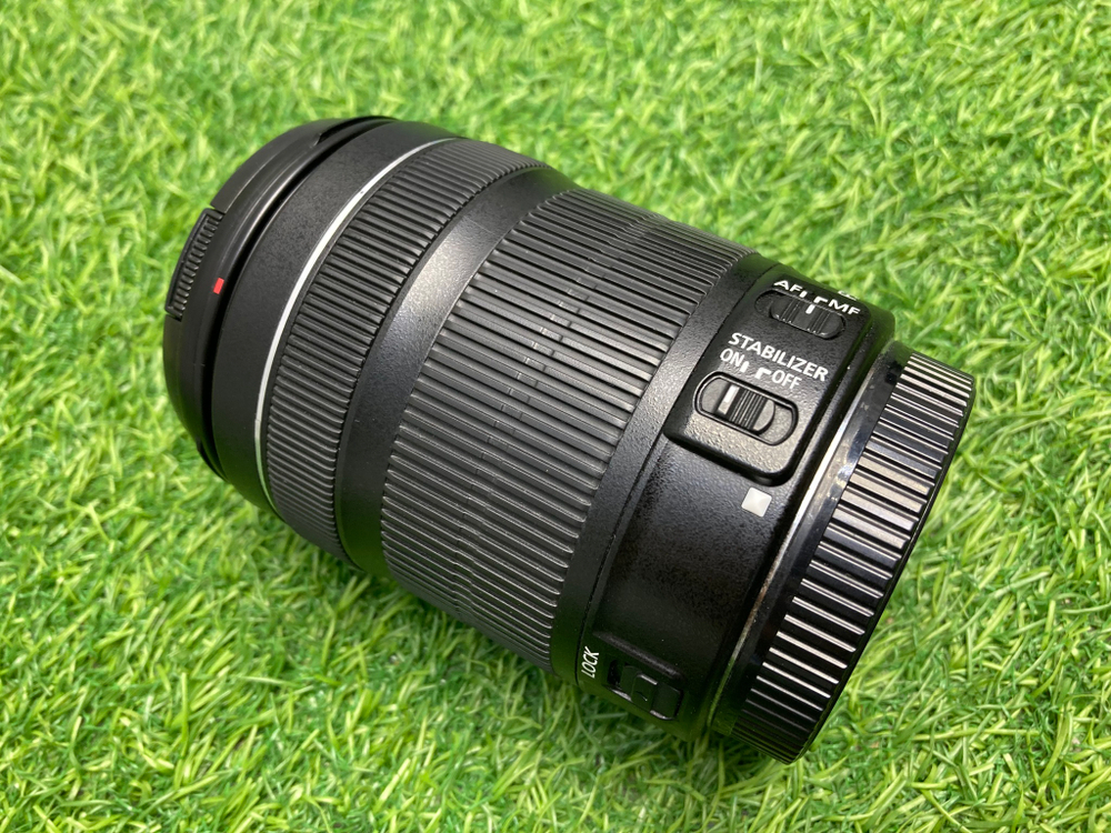 Canon EF-S 18-135mm 3.5-5.6 IS STM
