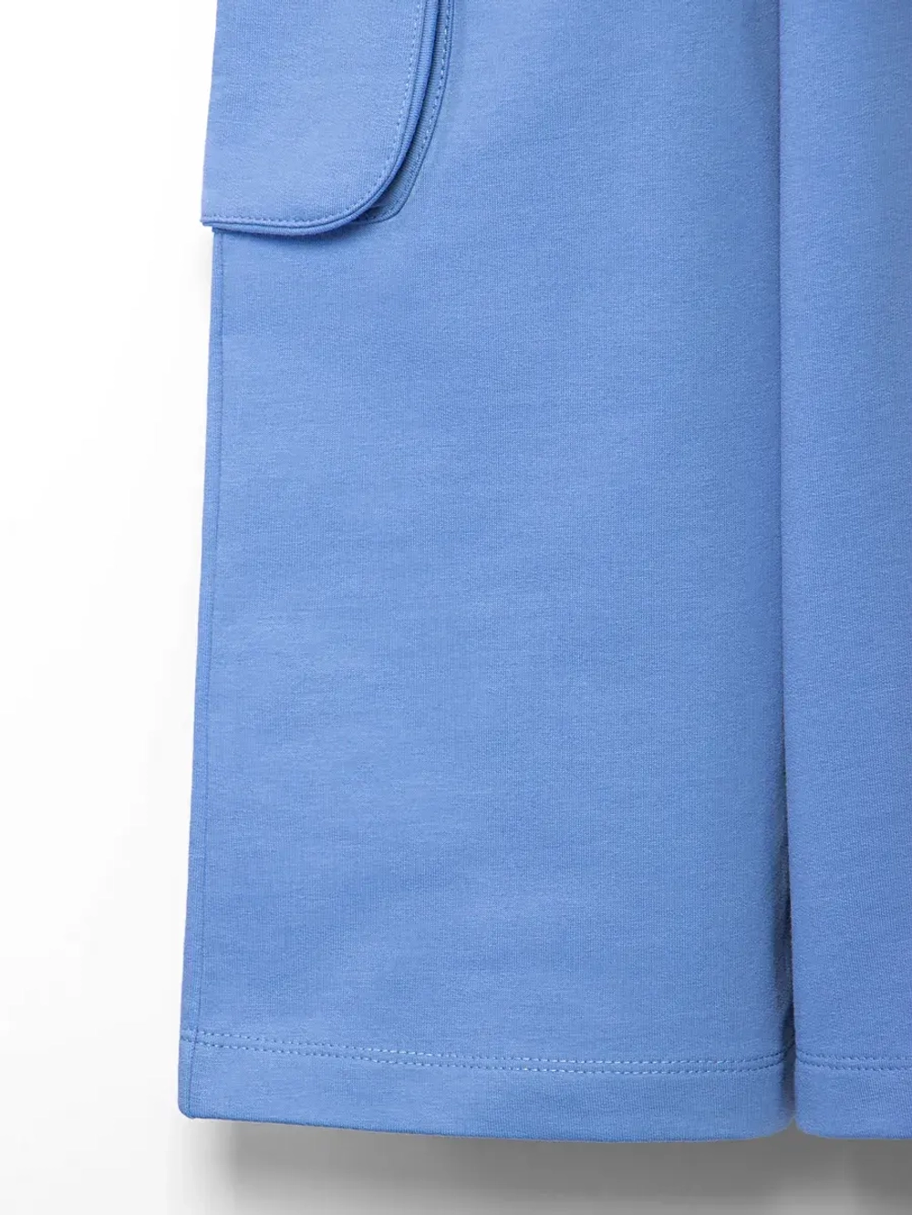 Спортивный костюм для девочки в школу